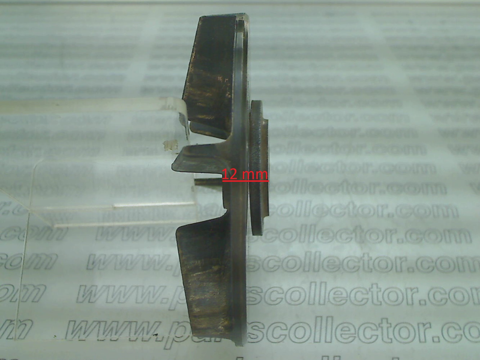 FERRARI  Engine code 8841 compatible with: FERRARI 365 GT4 2+2, FERRARI 365 GT4 BB, FERRARI 412, FERRARI 512BB, FERRARI 512BBi - detail view